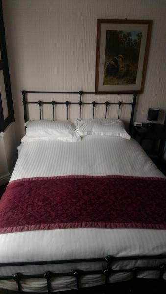 Bugle Hotel Titchfield Rum bild
